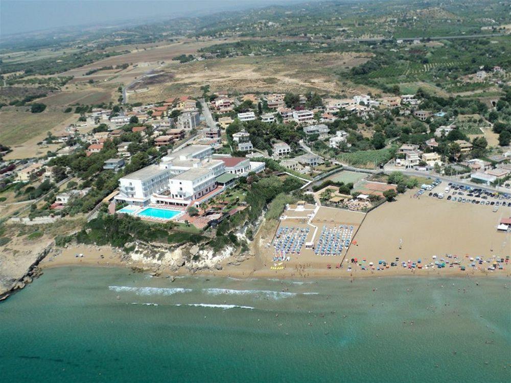 Hotel Futura Style Helios Noto Exterior foto